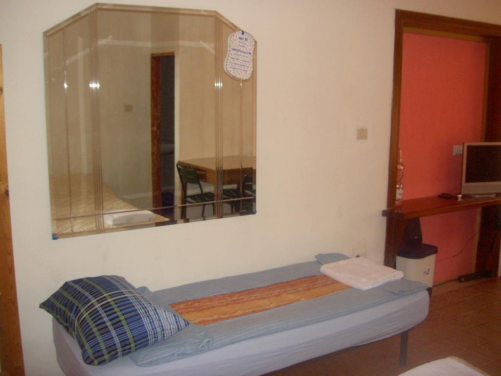 Casa Ale Bed & Breakfast Marghera Exterior foto